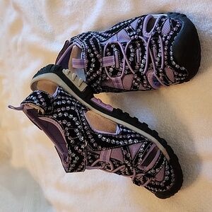 Paw print walking/hiking shoes